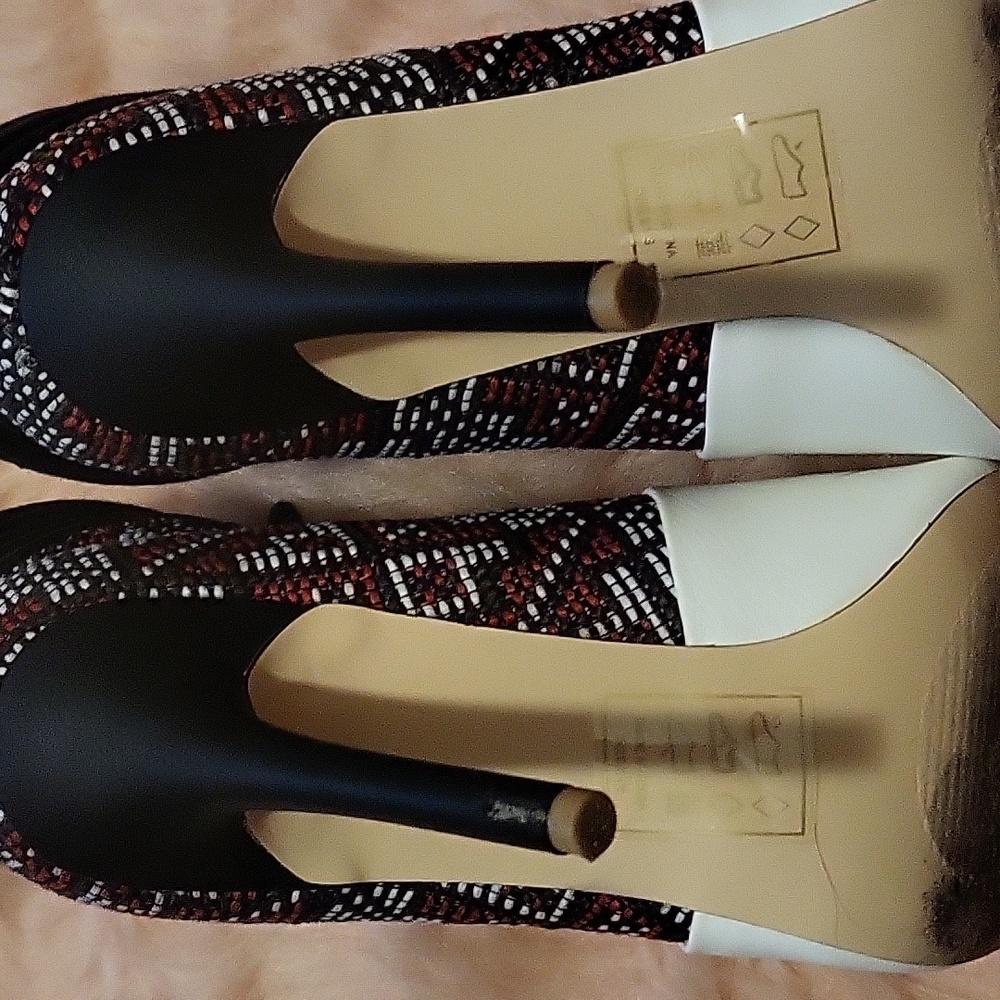 Bootie Peep Toe Unique Pattern - Picture 6 of 6